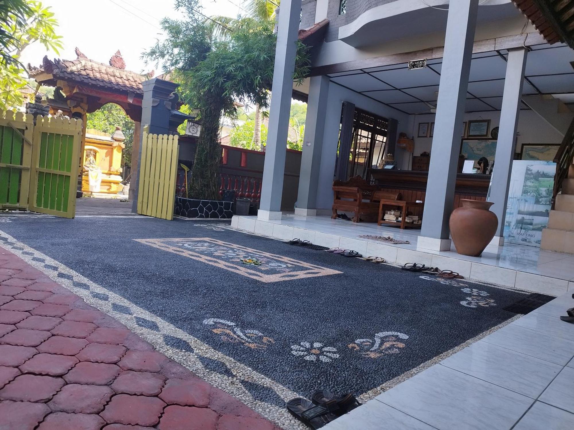 Celagi Inn Padangbai (Bali) Quarto foto