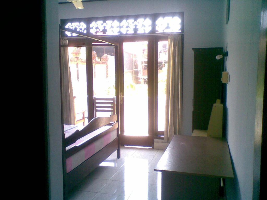 Celagi Inn Padangbai (Bali) Quarto foto