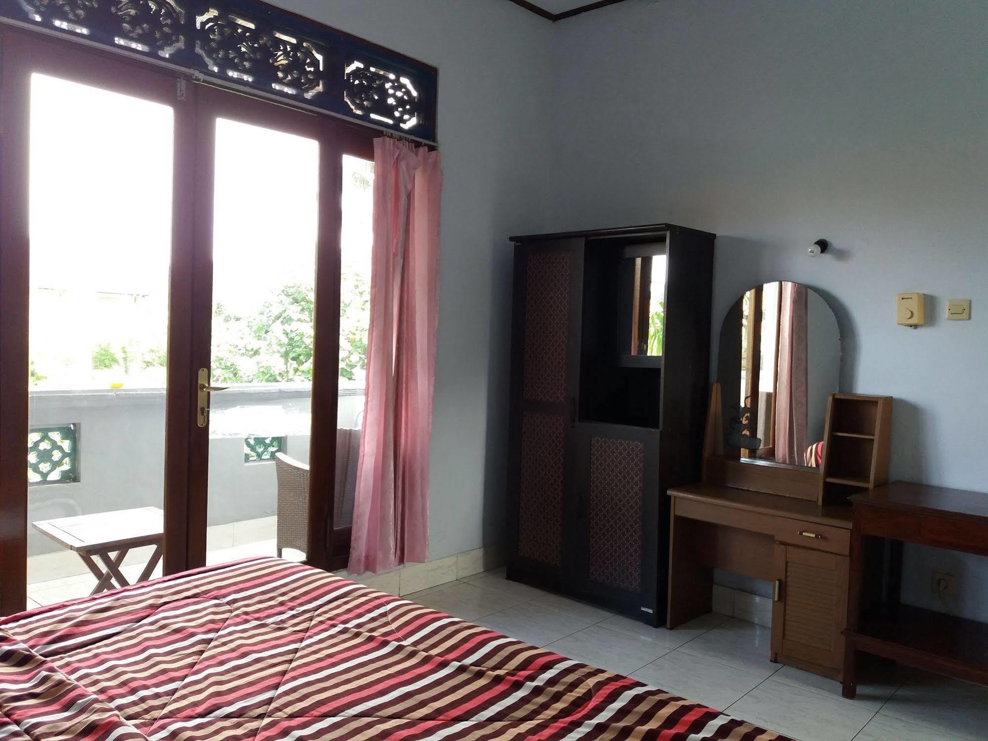 Celagi Inn Padangbai (Bali) Exterior foto